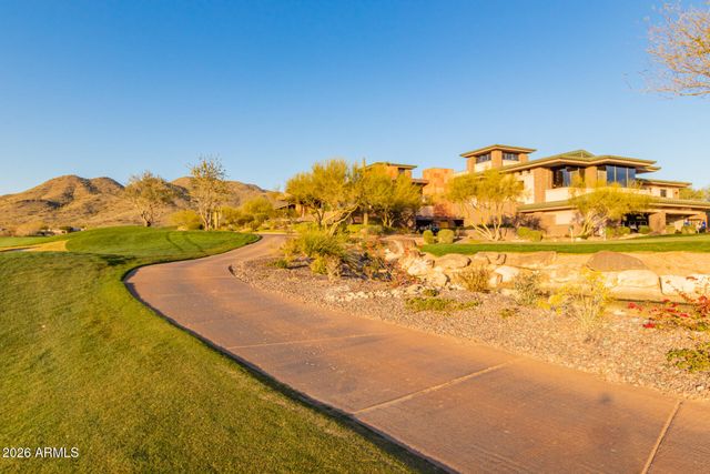 2154 W VALHALLA Court, Anthem, AZ 85086