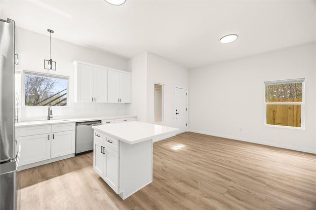 9709 Pelsey Street A, Houston, TX 77029