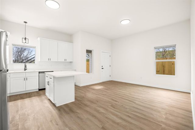 9709 Pelsey Street A, Houston, TX 77029