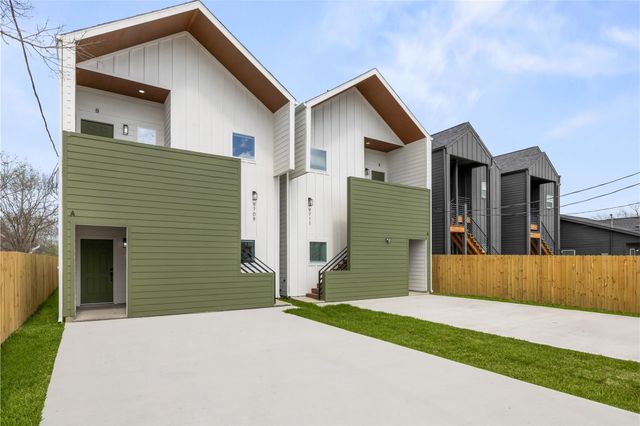 9709 Pelsey Street A, Houston, TX 77029