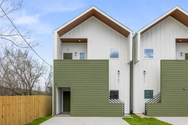 9709 Pelsey Street A, Houston, TX 77029