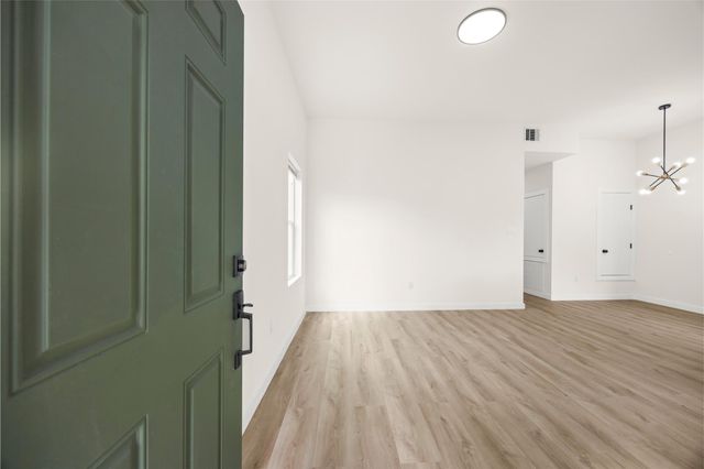 9709 Pelsey Street A, Houston, TX 77029