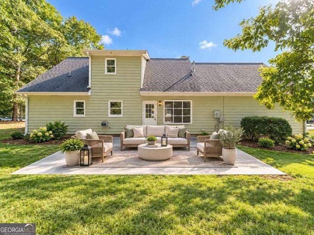 2275 Huntington Drive, Loganville, GA 30052