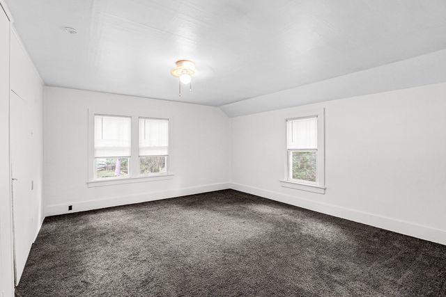 2201 Thornton Lansing Road, Lansing, IL 60438