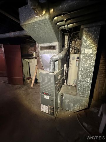 1867 Michigan Avenue, Niagara Falls, NY 14305