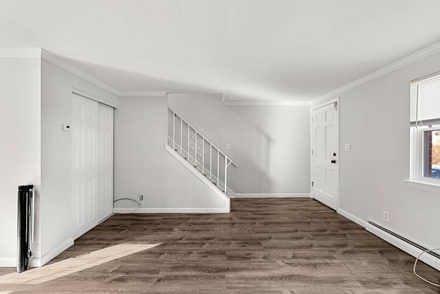 2 Kingston St 2, North Andover, MA 01845