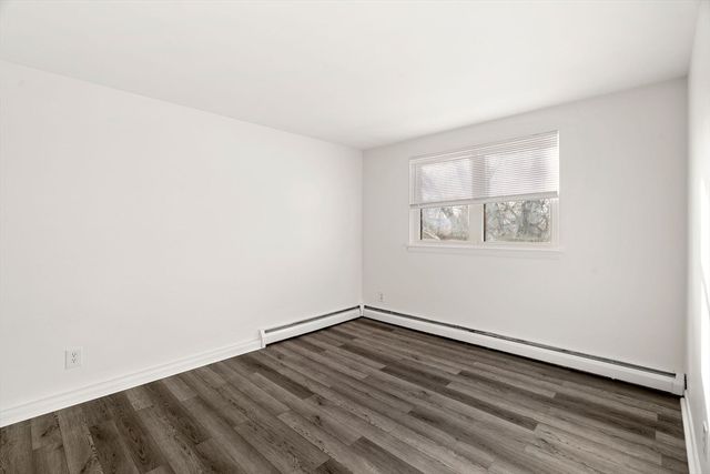 2 Kingston St 2, North Andover, MA 01845