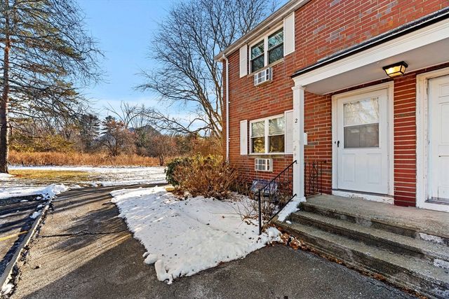 2 Kingston St 2, North Andover, MA 01845
