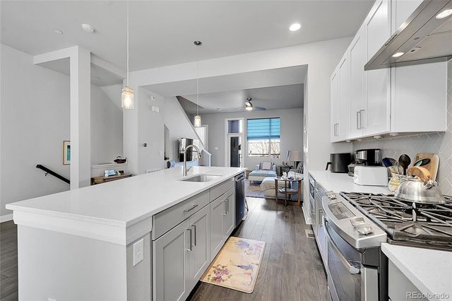 7080 W Alaska Drive, Lakewood, CO 80226