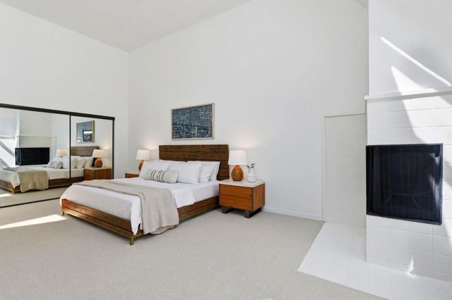 548 Shorebird Circle 3203, Redwood City, CA 94065