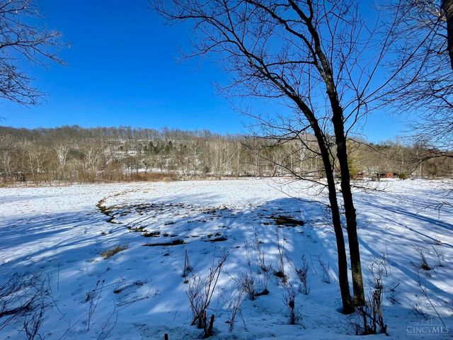 6033 Siemon Road, Batesville, IN 47006