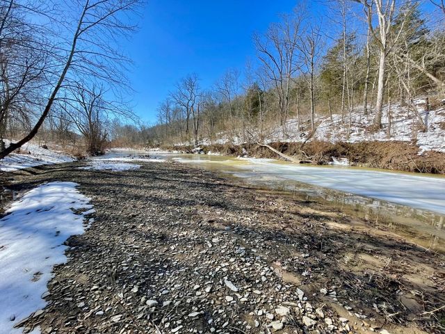 6033 Siemon Road, Batesville, IN 47006