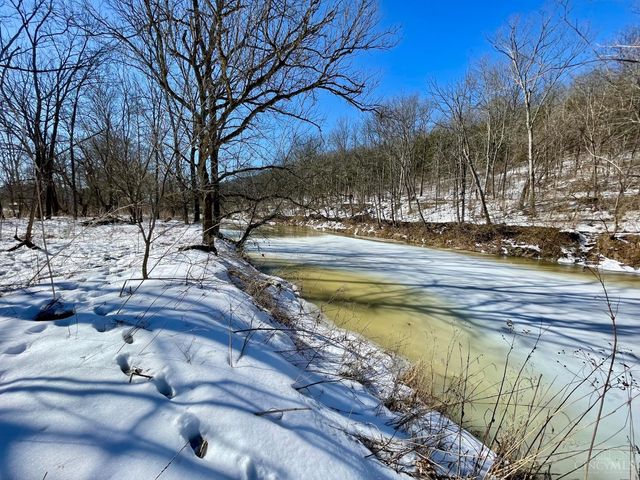 6033 Siemon Road, Batesville, IN 47006