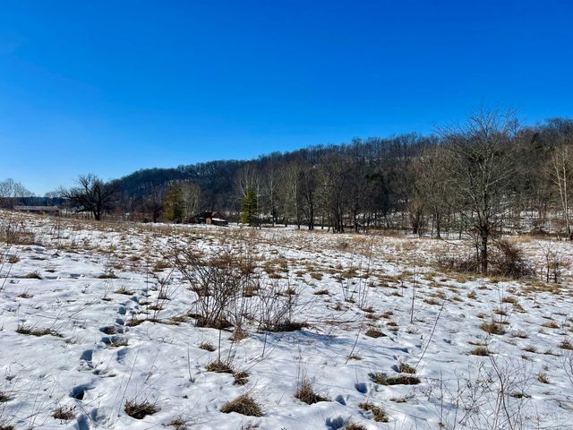 6033 Siemon Road, Batesville, IN 47006