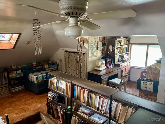 6033 Siemon Road, Batesville, IN 47006