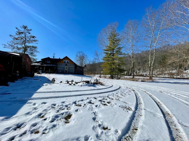 6033 Siemon Road, Batesville, IN 47006