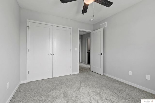 910 Titan Drive, Hickman, NE 68372