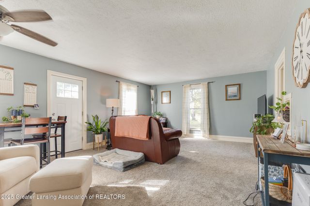 7561 Clark Road, Bath, MI 48808