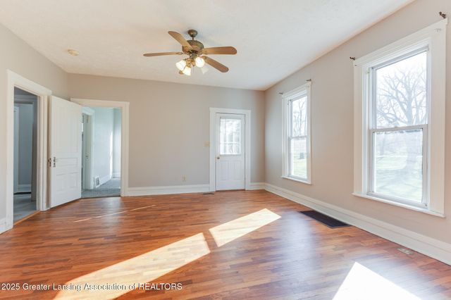 7561 Clark Road, Bath, MI 48808