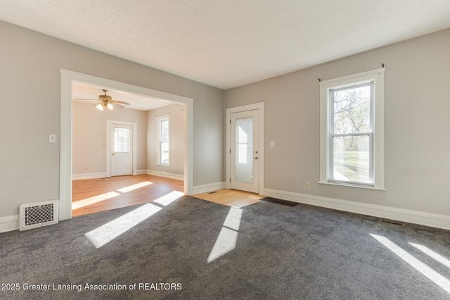 7561 Clark Road, Bath, MI 48808