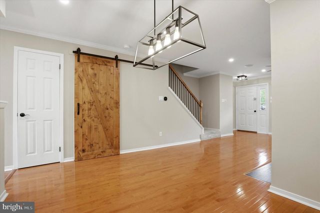3 WINDSOR CIR, Chesterbrook, PA 19087