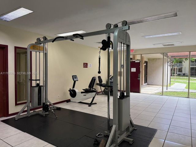9121 SW 138th Place 9121, Miami, FL 33186