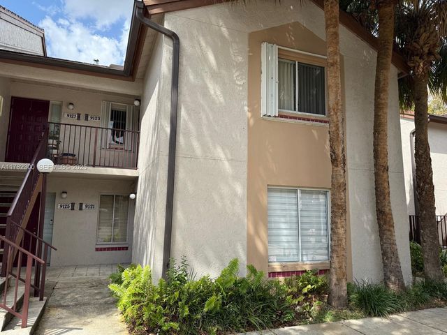 9121 SW 138th Place 9121, Miami, FL 33186