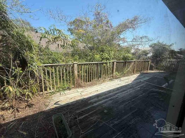 14482 Innerarity Pt Rd, Pensacola, FL 32507