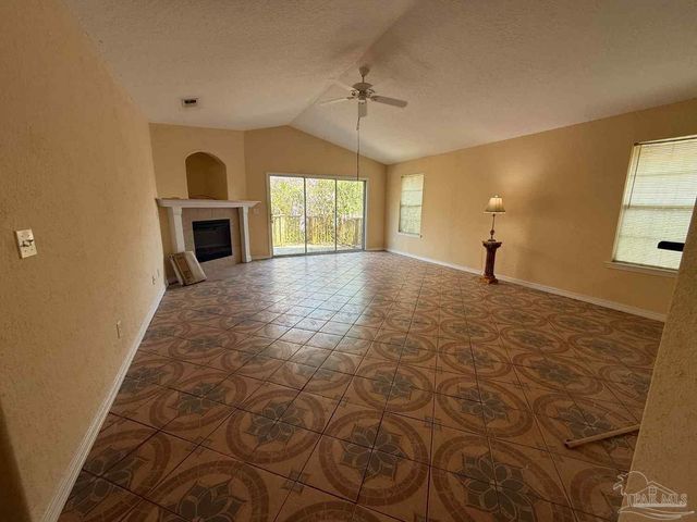 14482 Innerarity Pt Rd, Pensacola, FL 32507