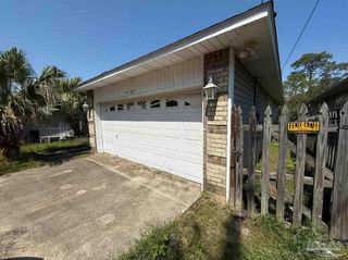 14482 Innerarity Pt Rd, Pensacola, FL 32507
