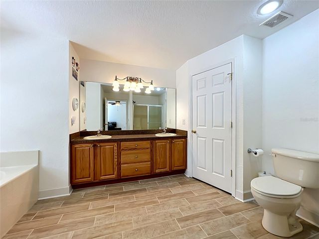 2300 PINE MEADOWS PLACE, Chuluota, FL 32766