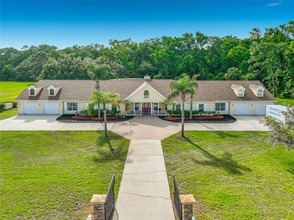 2300 PINE MEADOWS PLACE, Chuluota, FL 32766