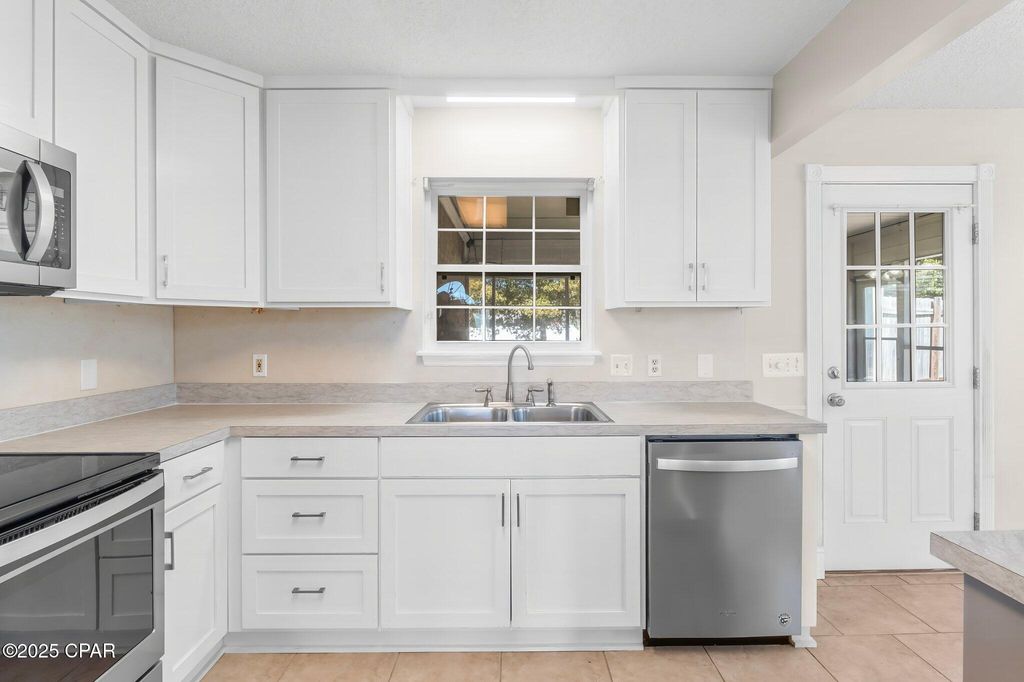Image 13 of property listing at 144 Oleander Circle, Panama City Beach, FL 32413