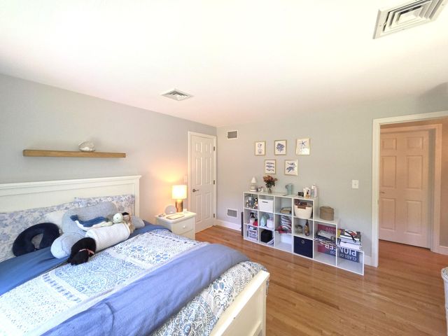 5 Woodspring Farm Lane, Sandwich, MA 02563