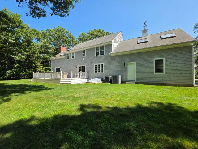 5 Woodspring Farm Lane, Sandwich, MA 02563