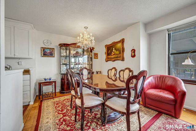 44 Strawberry Hill Avenue 9A, Stamford, CT 06902