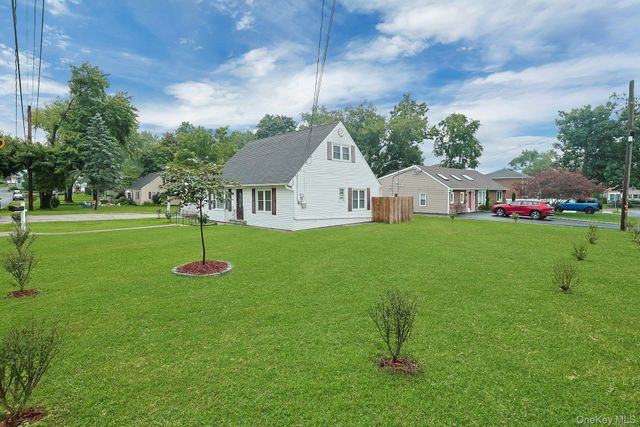 118 Grove Street, Pearl River, NY 10965
