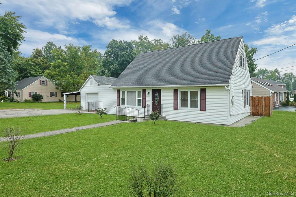 118 Grove Street, Pearl River, NY 10965 — photo 2