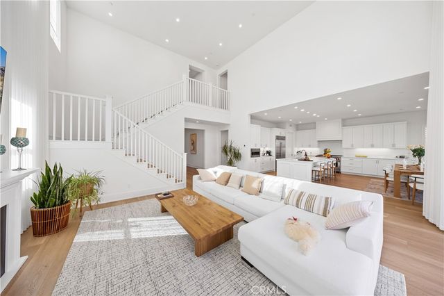 111 Orbit, Irvine, CA 92618