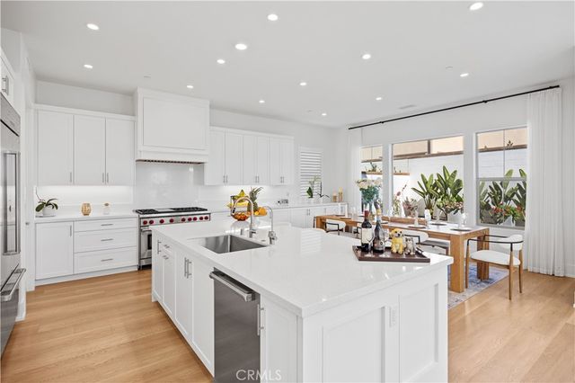 111 Orbit, Irvine, CA 92618