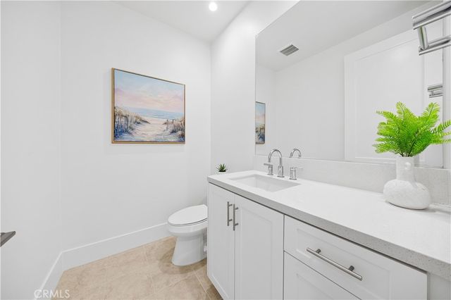 111 Orbit, Irvine, CA 92618