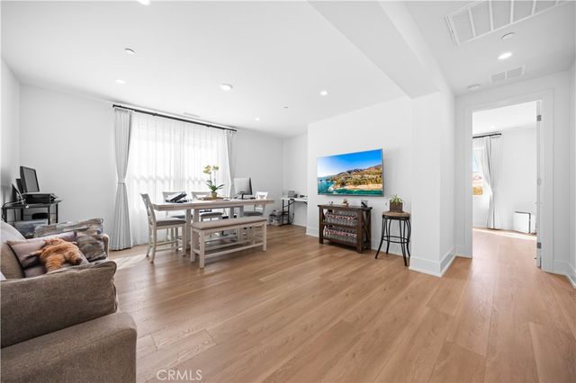 111 Orbit, Irvine, CA 92618