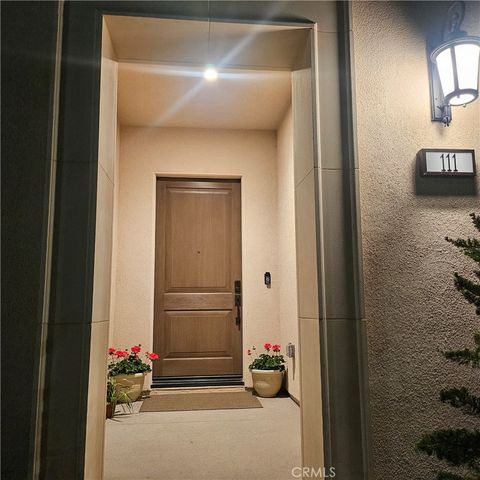 111 Orbit, Irvine, CA 92618