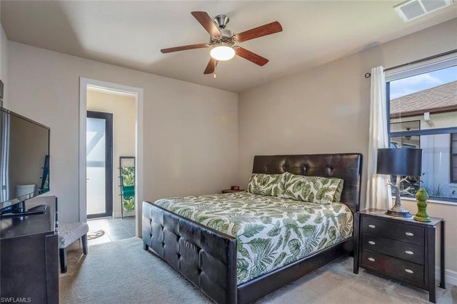 114 SW 51st TER, Cape Coral, FL 33914