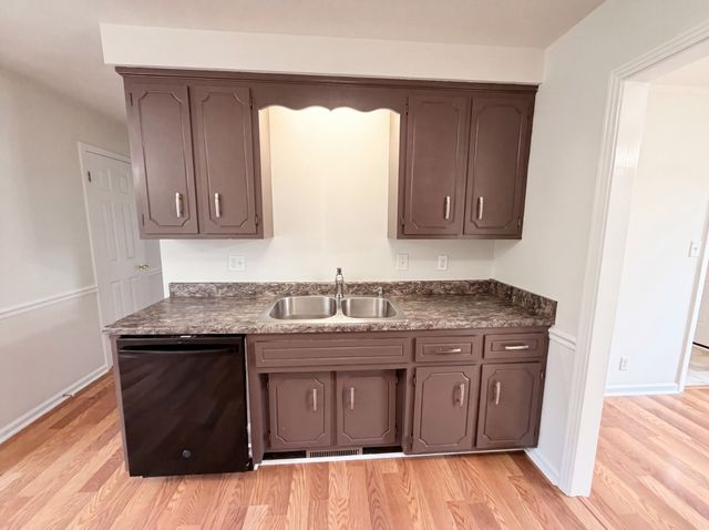 3402 Chaney Ln, Clarksville, TN 37042