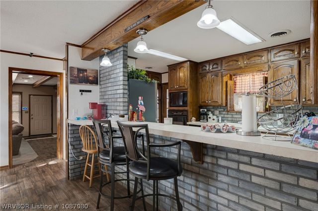 1228 Alma North Street, Alma, AR 72921