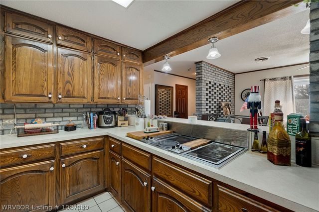 1228 Alma North Street, Alma, AR 72921