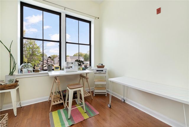 775 Potters Avenue 12, Providence, RI 02907