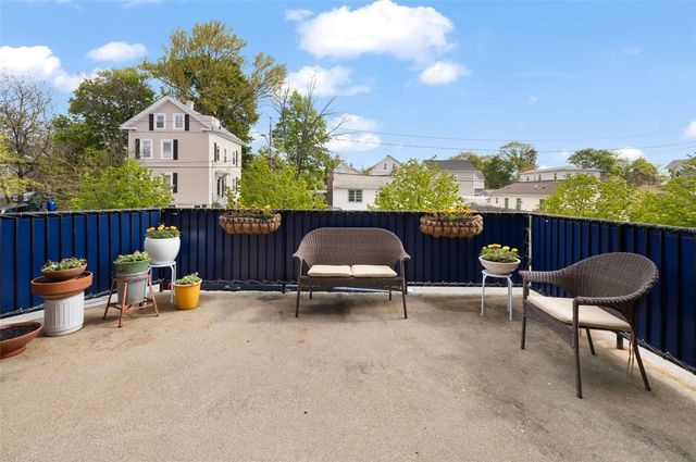 775 Potters Avenue 12, Providence, RI 02907