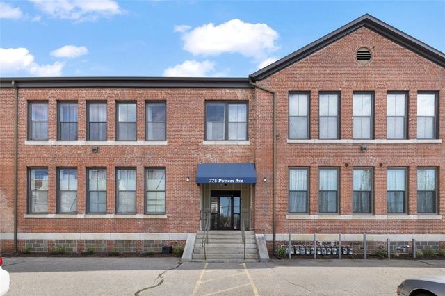775 Potters Avenue 12, Providence, RI 02907